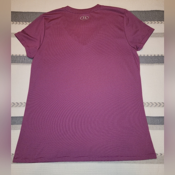 Under Armour Active T-Shirt - Picture 2 of 4